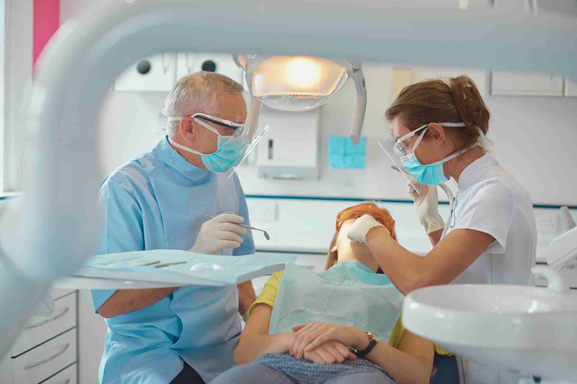 Dentist in De Kalb, MS